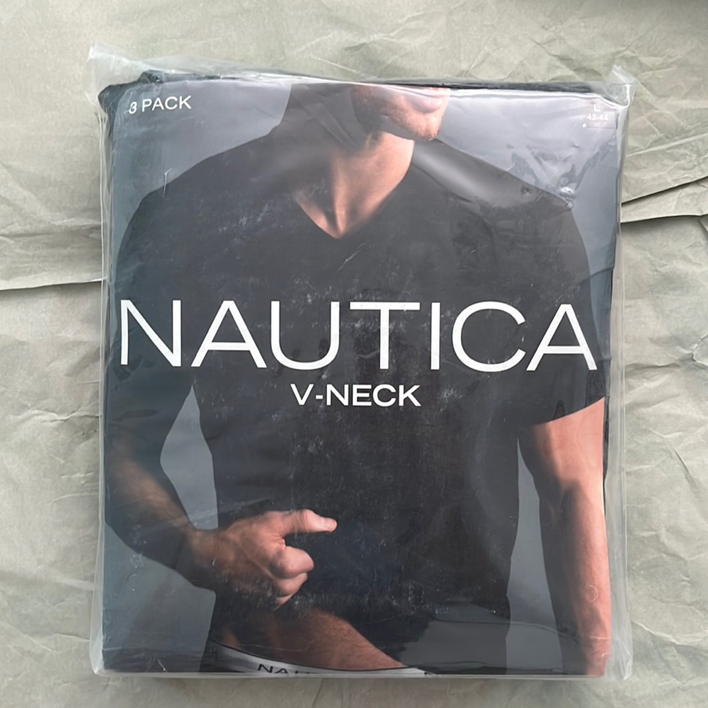 NEW Nautica V-Neck T-Shirts 3 Pack Mens Large